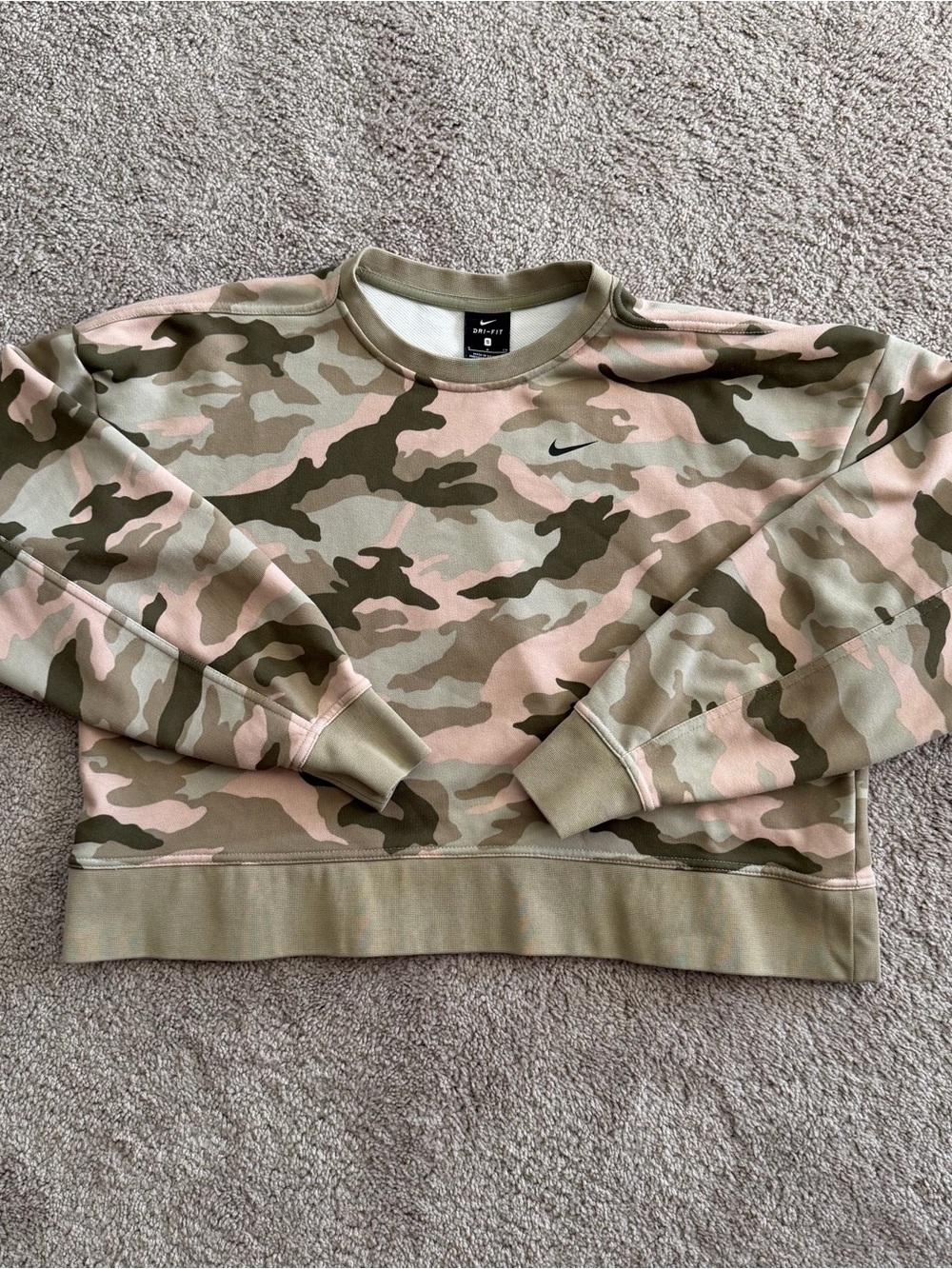 Nike Camo Crewneck Sweatshirt - Pink & Olive - Slightly Cropped